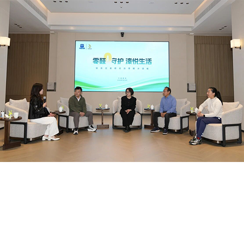 对话行业权威，共探健康人居|兔宝宝零醛水漆板定义材料新标杆