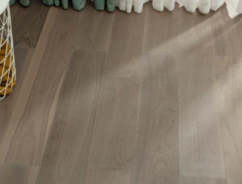 实木多层地板怎么清洁保养？实木多层地板都有哪些特点？